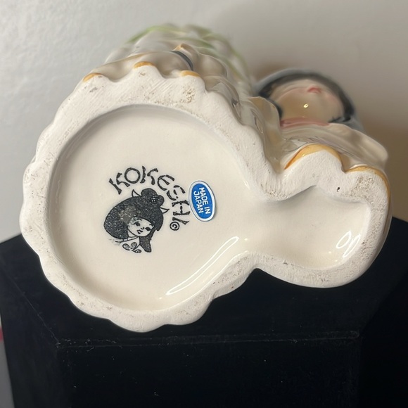 Kokeshi Japan Ceramic Art Pottery Girl with Puppy and Bamboo Stalks Planter - Picture 8 of 8